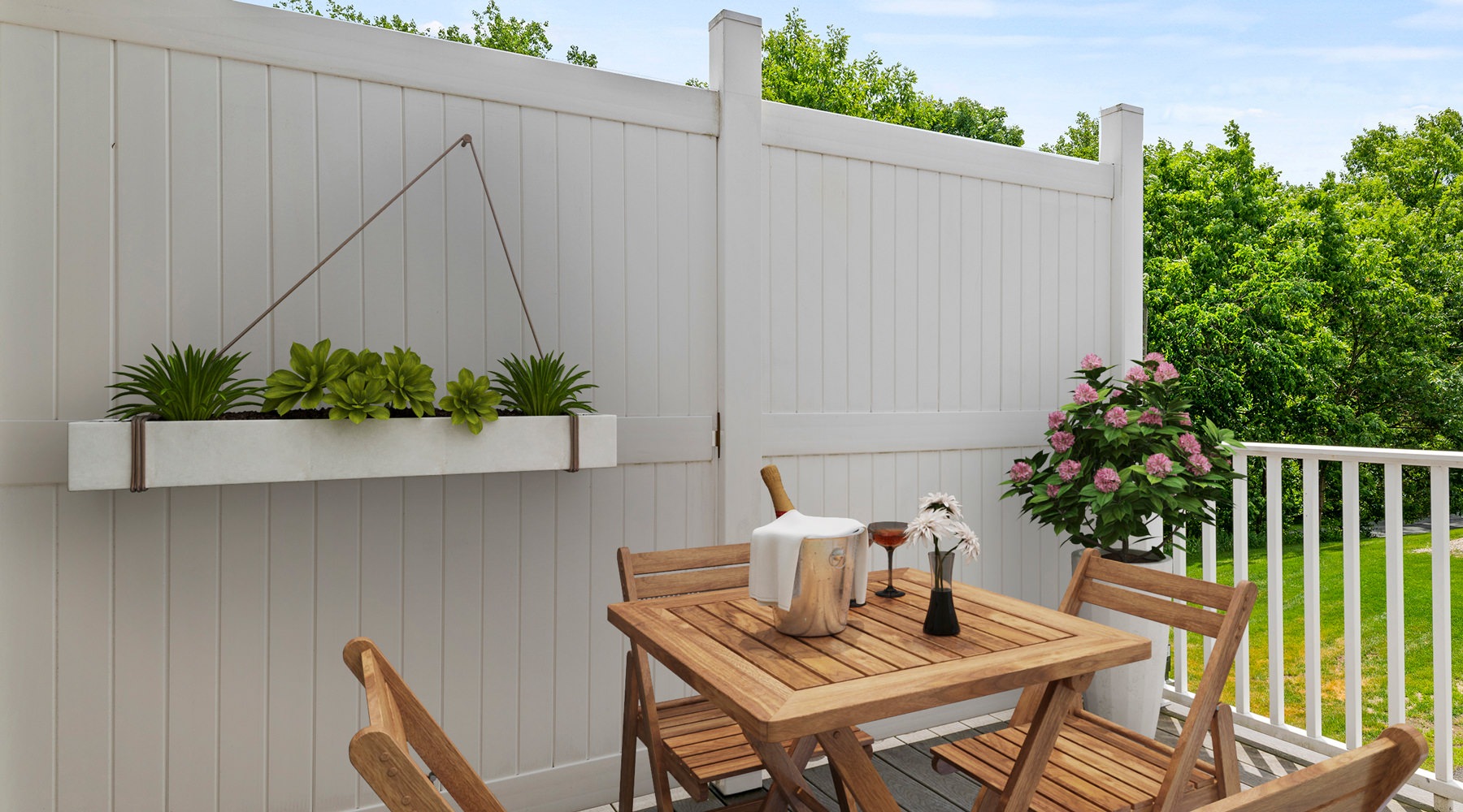 parallax Private patio/balcony and table